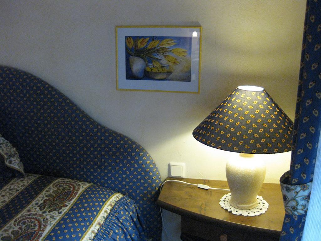 Weingut Franz Schaefer Hotel Bad Neuenahr-Ahrweiler Kamer foto